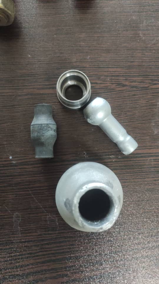 ماشین کاری CNC صنعت پیشگامان ملی غلامی در اراک